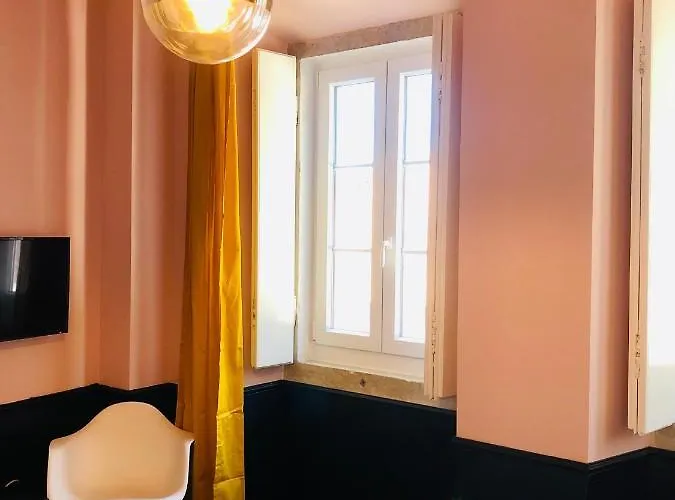 Apartman Mouraria Deluxe *