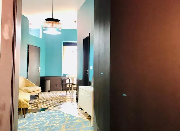 Mouraria Deluxe Apartman *