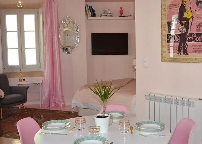 Apartman Mouraria Deluxe